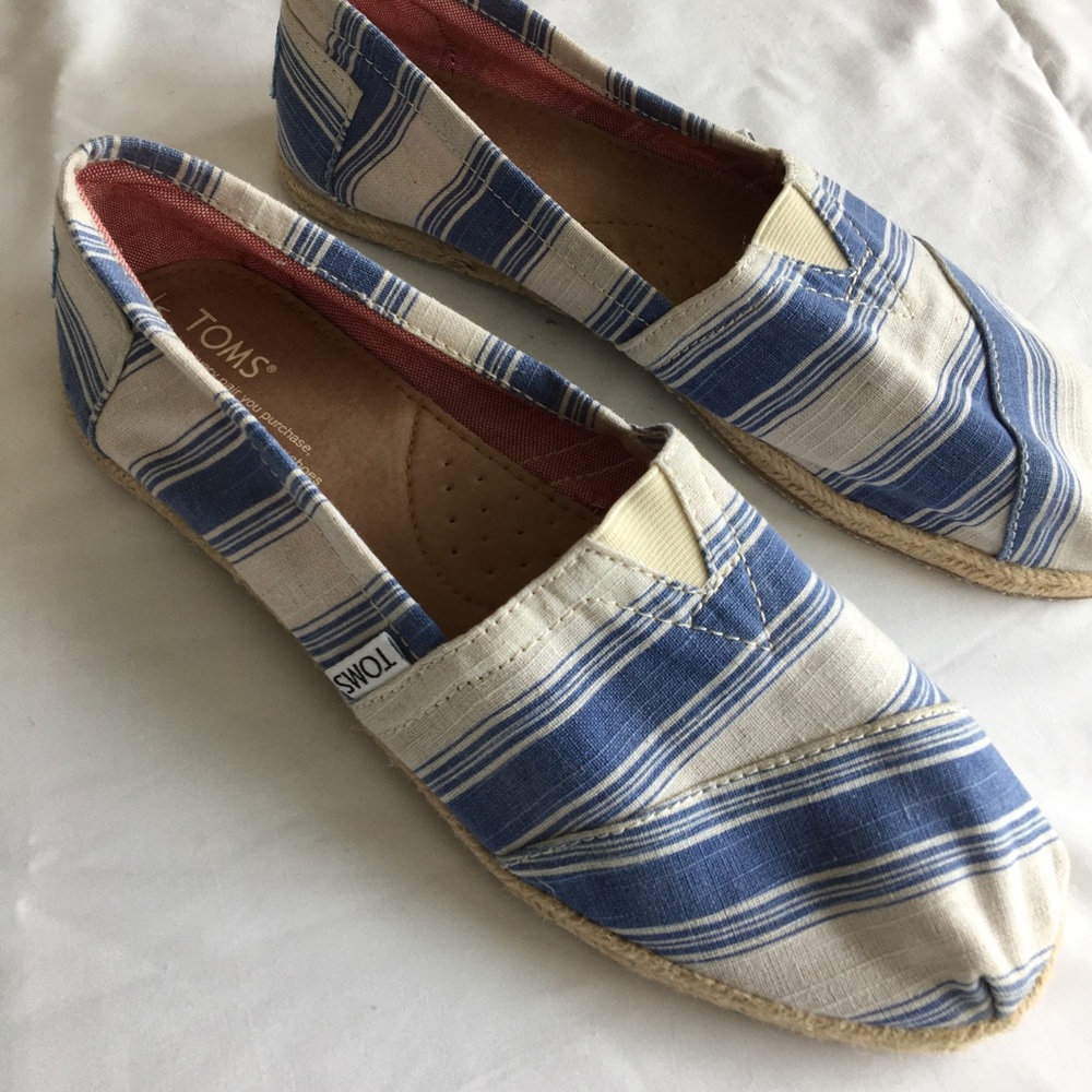 Toms | Blue and White Canvas Spadrille Flats Sz 9